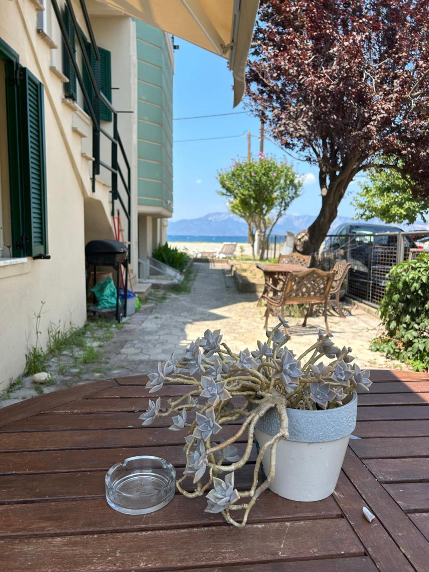 Παγώνα, By The Sea Apartamento Pefki  Exterior foto